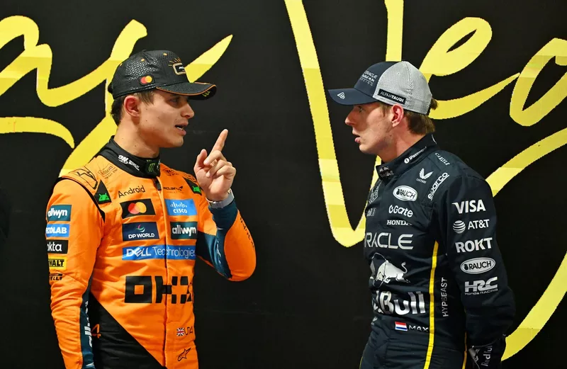 Lando Norris, McLaren, Max Verstappen, Red Bull Racing