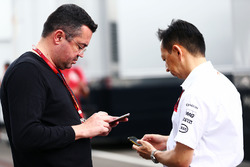 Эрик Булье, гоночный директор McLaren