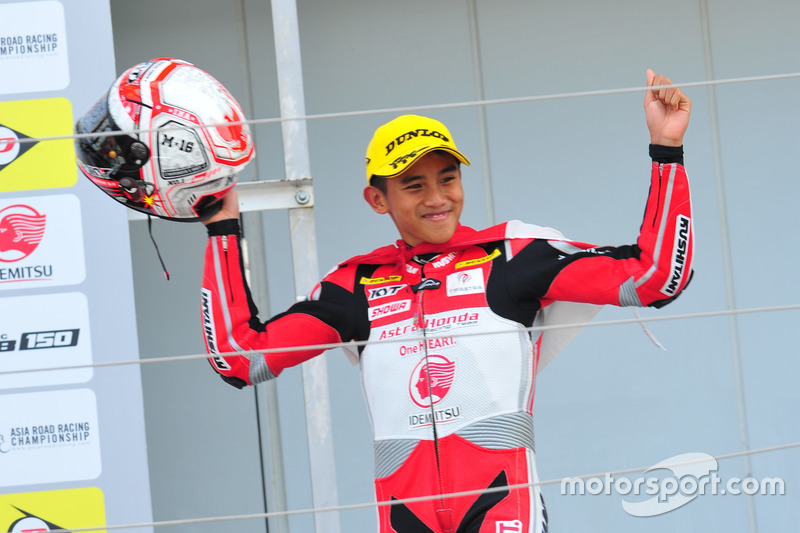 Podium Race 2 AP250: Mario Suryo Aji, Astra Honda Racing Team