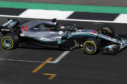 Льюіс Хемілтон, Mercedes-AMG F1 W09