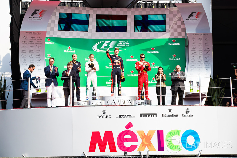 Podio: Max Verstappen, Red Bull Racing, Valtteri Bottas, Mercedes AMG F1, Kimi Raikkonen, Ferrari