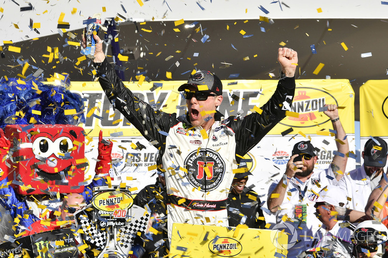Pemenang balapan, Kevin Harvick, Stewart-Haas Racing, Ford