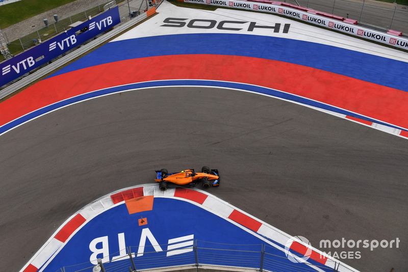 16. Stoffel Vandoorne, McLaren MCL33