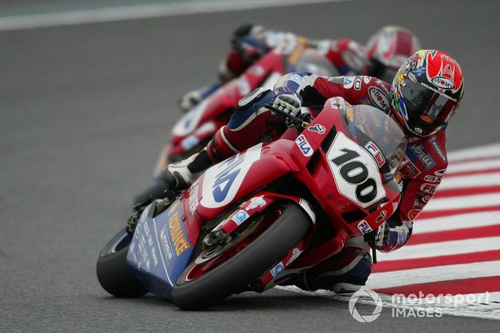 Campeón WorldSBK 2003