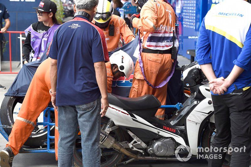 Moto de Marc Marquez, Repsol Honda Team, tras la caída
