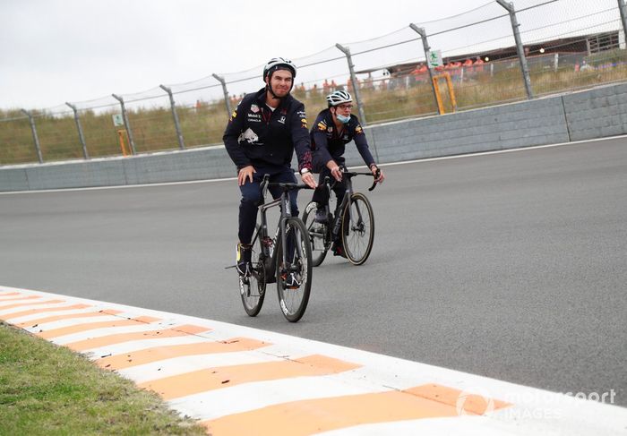 Sergio Pérez, Red Bull Racing