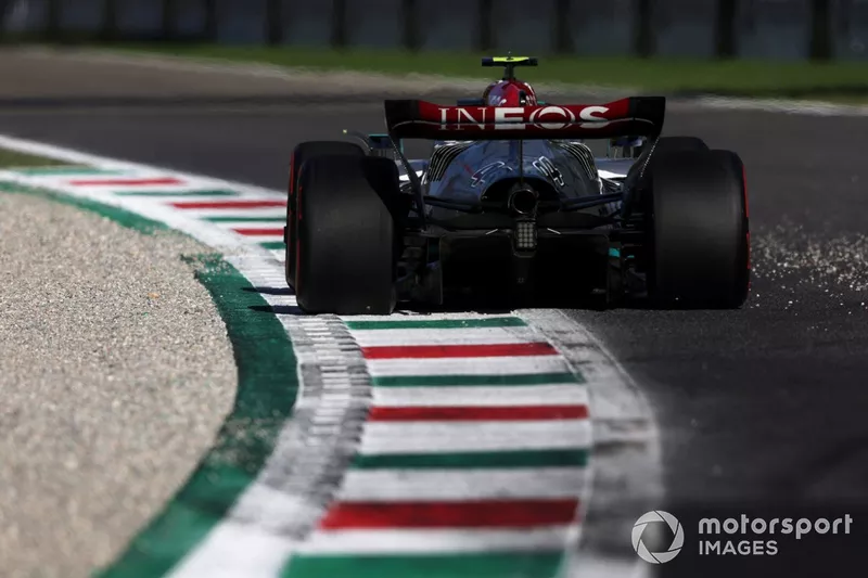 Lewis Hamilton, Mercedes W13