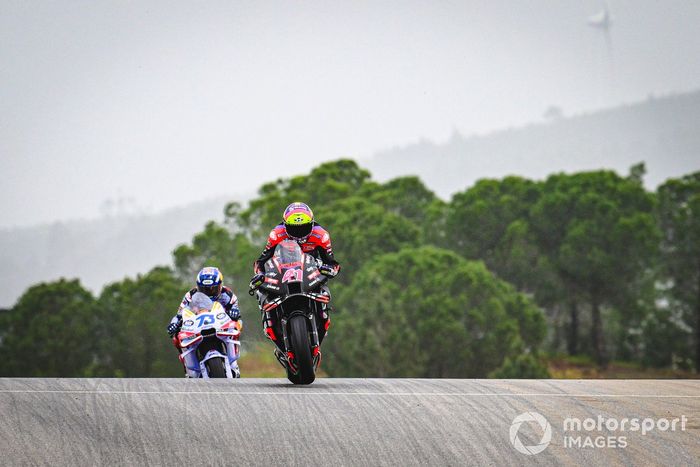 Aleix Espargaro, Aprilia Racing Team