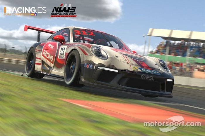 Imagen de la sexta carrera de la ESL MAPFRE Racing