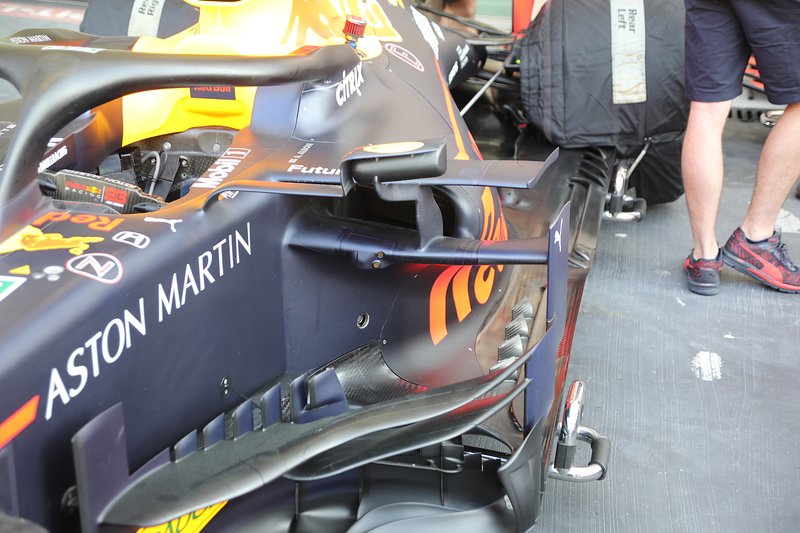 Pontones del Red Bull Racing RB15