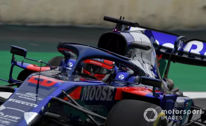 16º - Daniil Kvyat, Toro Rosso STR14, 1'09.320