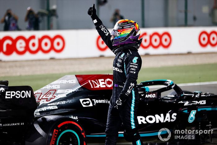 Ganador de la pole Lewis Hamilton, Mercedes