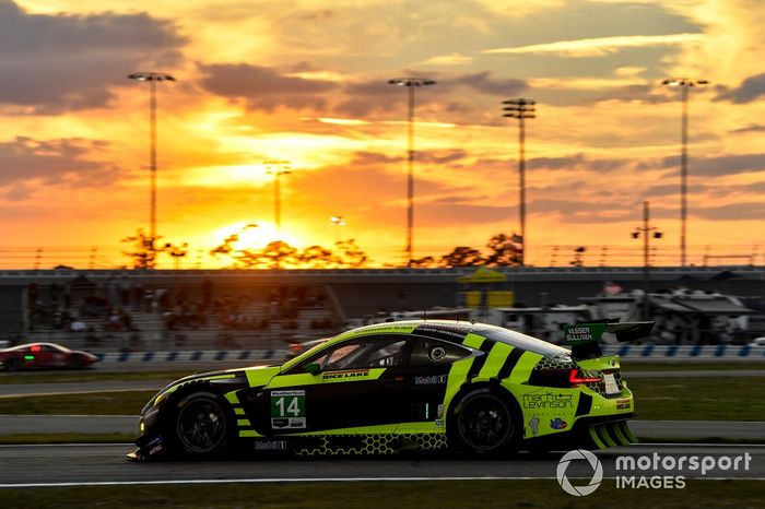#14 Vasser Sullivan Lexus RC F GT3, GTD: Aaron Telitz, Oliver Gavin, Jack Hawksworth, Kyle Kirkwood