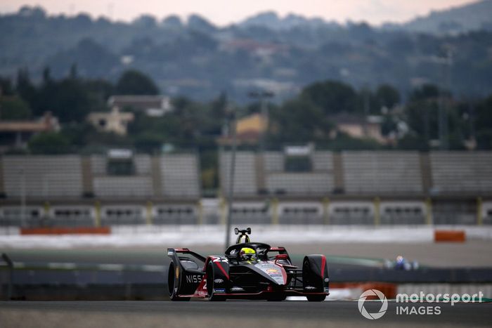 Oliver Rowland, Nissan e.dams, Nissan IMO2