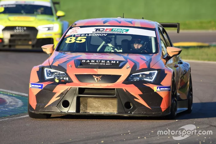 Evgeniy Leonov, Volcano Motorsport, Cupra TCR SEQ 