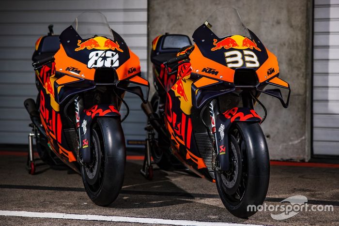 Motos de Miguel Oliveira, Red Bull KTM Factory Racing y Brad Binder, Red Bull KTM Factory Racing