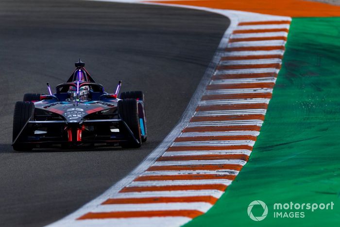 Dan Ticktum, Equipo NIO 333 FE