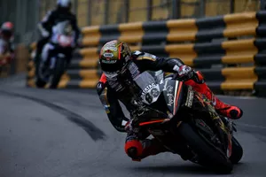 Peter Hickman, Aspire-Ho by Bathams Racing, BMW