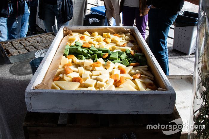 II Curso de Conducción y Nuevas Tecnologías BOSCH - Motor1.com España - Motorsport.com 