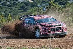 Kris Meeke testa la Citroën C3 WRC 2017
