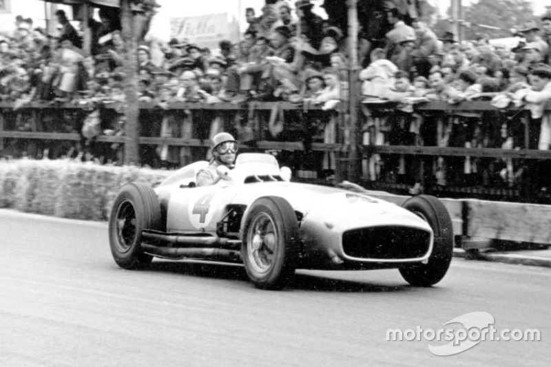 1954. Mercedes W196