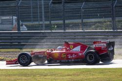 Sebastian Vettel, Ferrari pruebas de la especificación de Pirelli 2017
