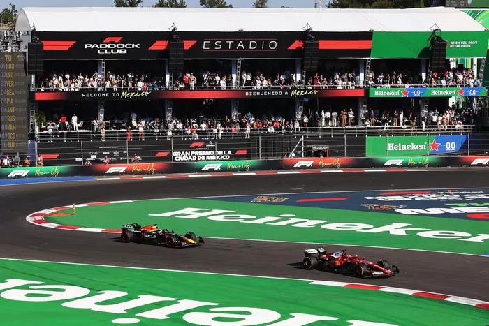 Charles Leclerc, Ferrari, Max Verstappen, Red Bull Racing