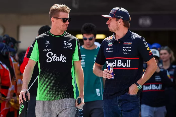 Nico Hulkenberg, Sauber, Max Verstappen, Red Bull Racing