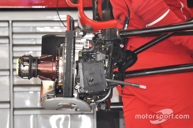 Передні гальма Ferrari SF70H