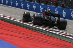 Romain Grosjean, Haas F1 Team VF-17
