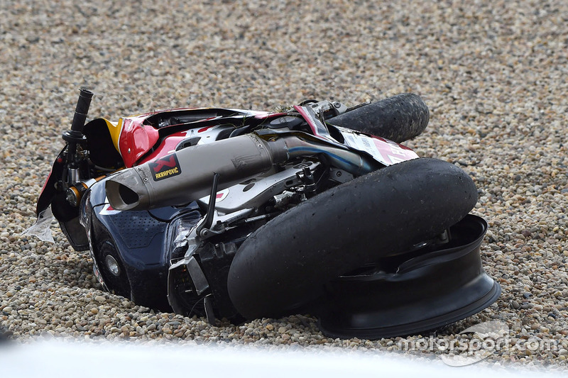 Unfall: Stefan Bradl, Honda World Superbike Team