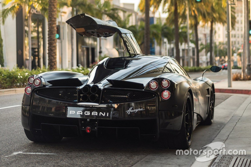 Pagani Huayra Tempesta