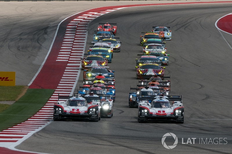 Старт: лідирує #1 Porsche Team Porsche 919 Hybrid: Ніл Яні, Андре Лоттерер, Нік Тенді