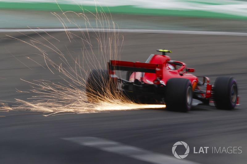 Sebastian Vettel, Ferrari SF71H, strikes up sparks