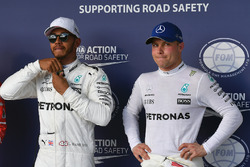 Pole: Lewis Hamilton, Mercedes-Benz F1 W08, 3. Valtteri Bottas, Mercedes AMG F1