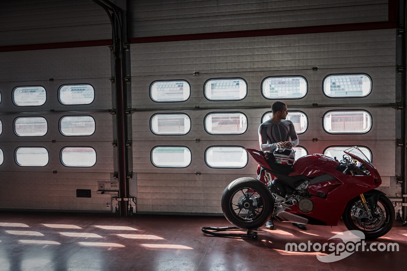 La Ducati Panigale V4 in pista