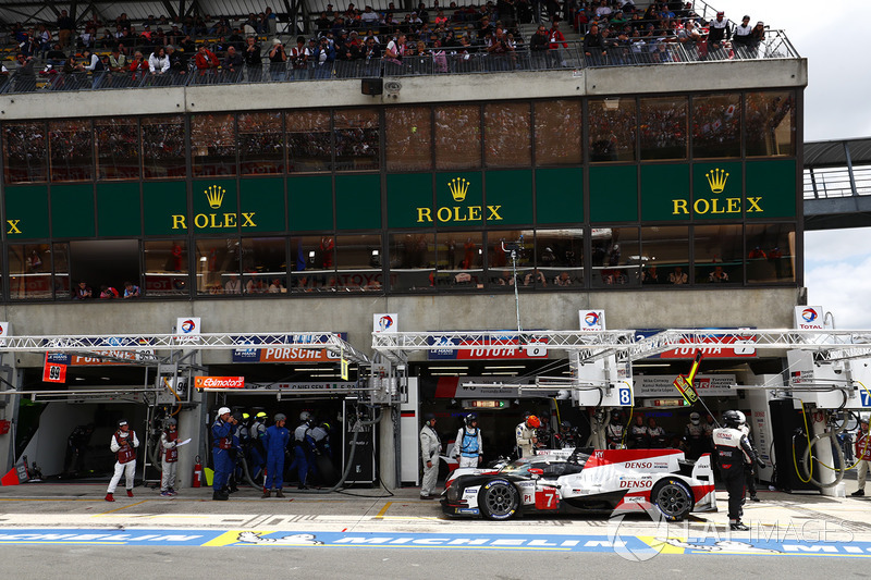 #7 Toyota Gazoo Racing Toyota TS050: Mike Conway, Kamui Kobayashi, Jose Maria Lopez