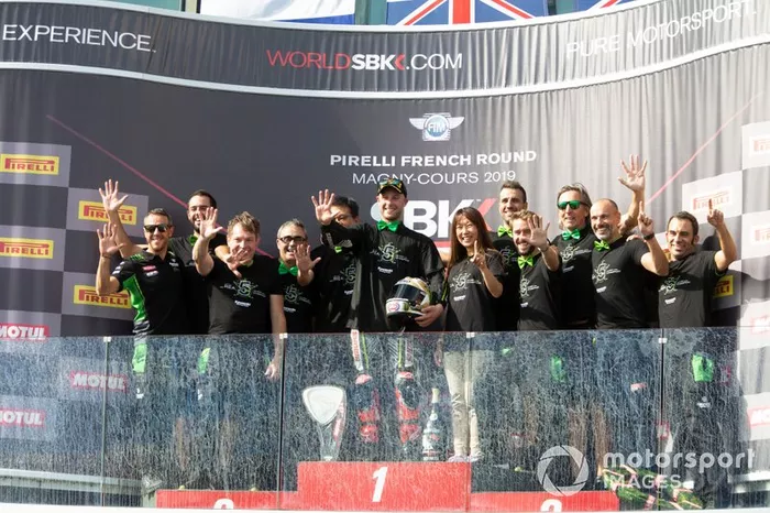 Jonathan Rea, Kawasaki Racing Team's team celebrates his 5th world title