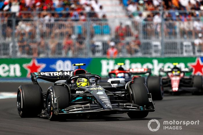 Lewis Hamilton, Mercedes F1 W14