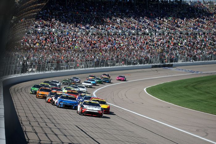 Denny Hamlin, Joe Gibbs Racing Toyota