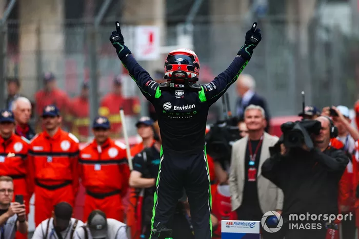 Ganador de la carrera Sébastien Buemi, Envision Racing