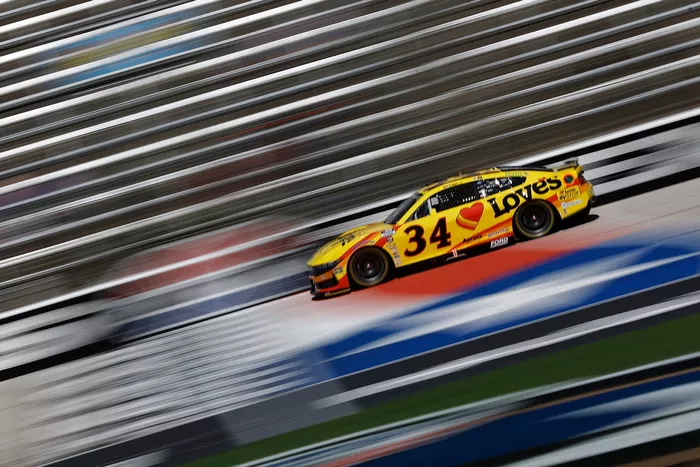 Todd Gilliland, Front Row Motorsports Ford