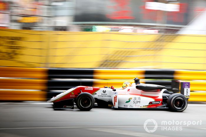 Mick Schumacher, SJM Theodore Racing by PREMA