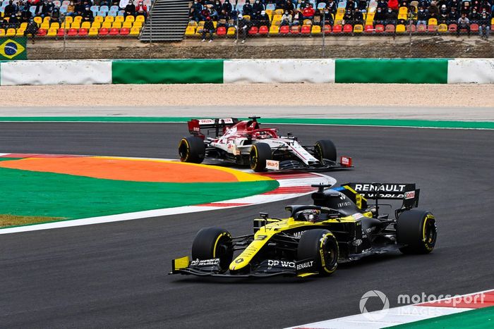 Daniel Ricciardo, Renault F1 Team R.S.20, Kimi Raikkonen, Alfa Romeo Racing C39