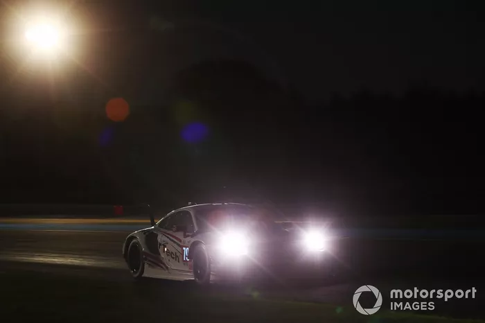 #79 Weathertech Racing Porsche 911 RSR - 19 LMGTE Am de Cooper MacNeil, Julien Andlauer, Thomas Merrill 