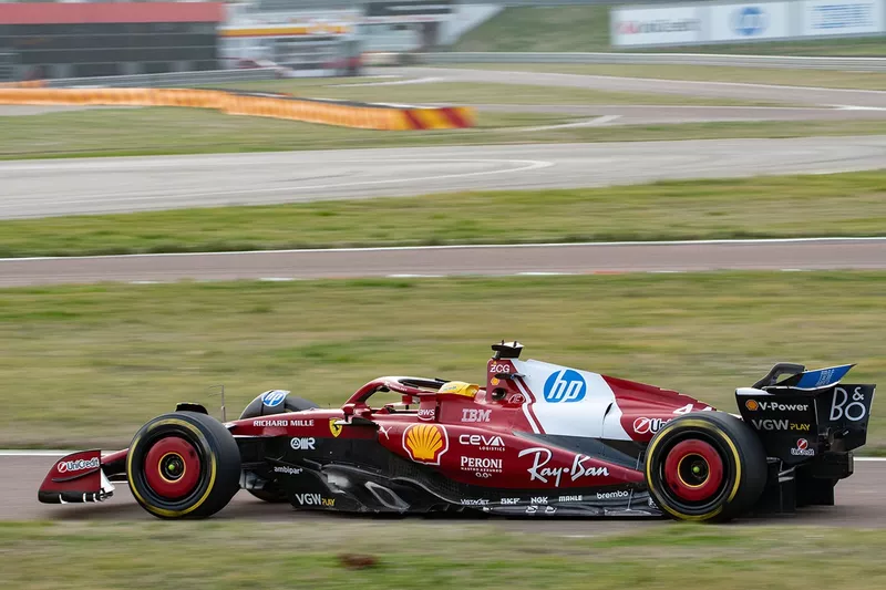 Lewis Hamilton, Ferrari 
