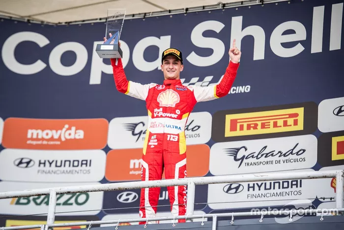 Diego Ramos, campeão da Copa Shell HB20