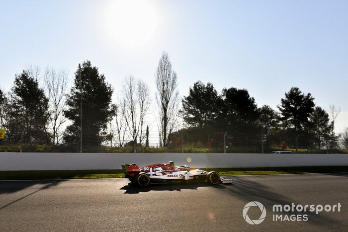 Carlos Sainz Jr., McLaren MCL35 