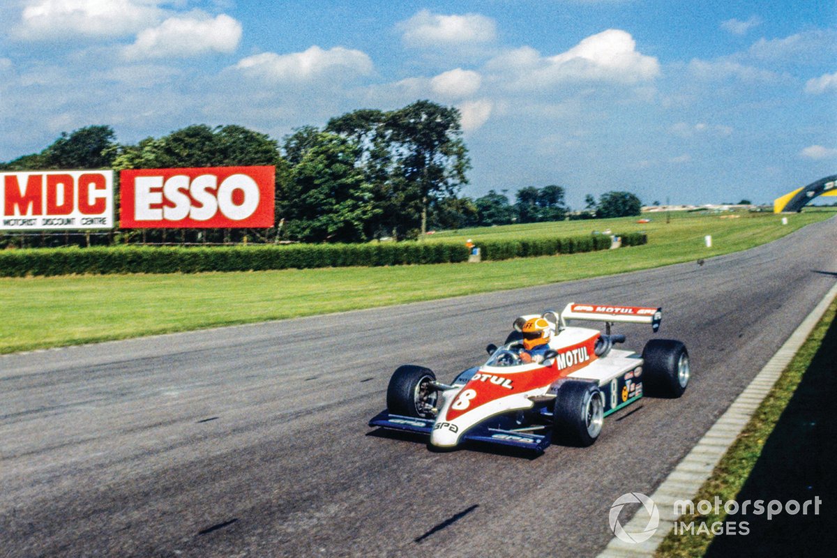 Needell jumped in for Dallest at Donington, but found the cockpit a tight fit