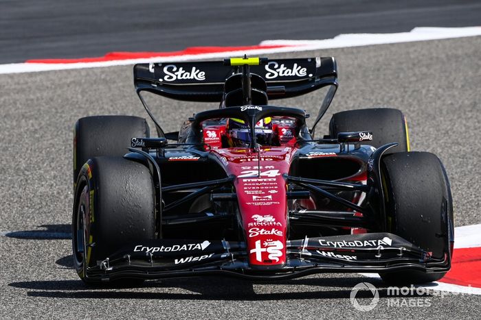 Zhou Guanyu, Alfa Romeo C43